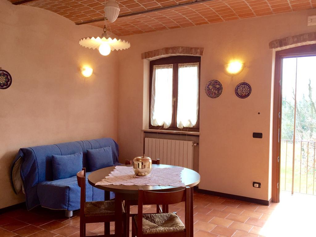 Cascina Stralla Farigliano Chambre photo